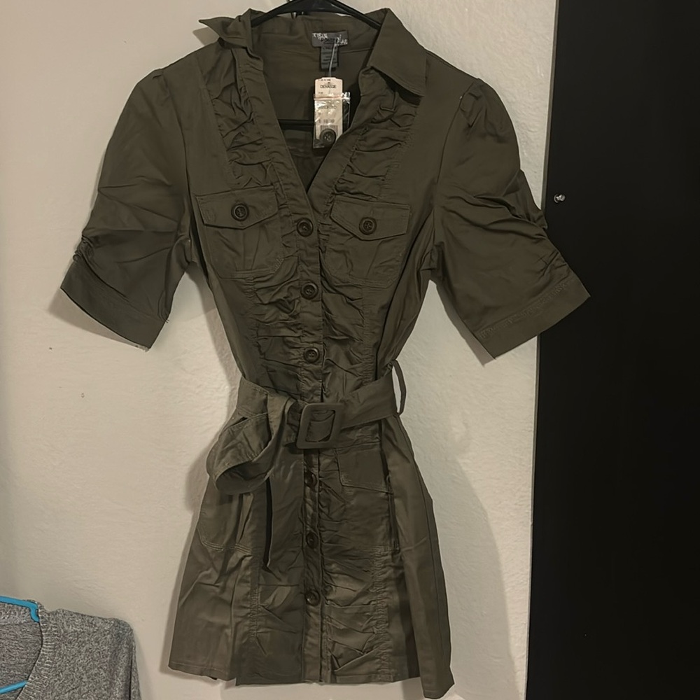 Brand new olive color size M/ woman’s short dress.